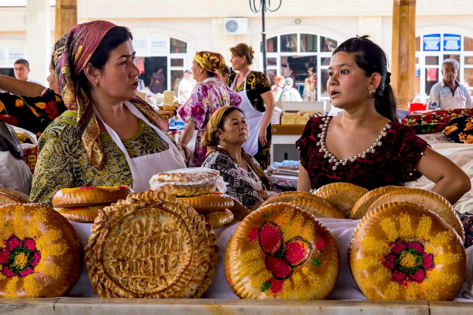 Visitar o Uzbequistão • Férias no Uzbequistão em 2022